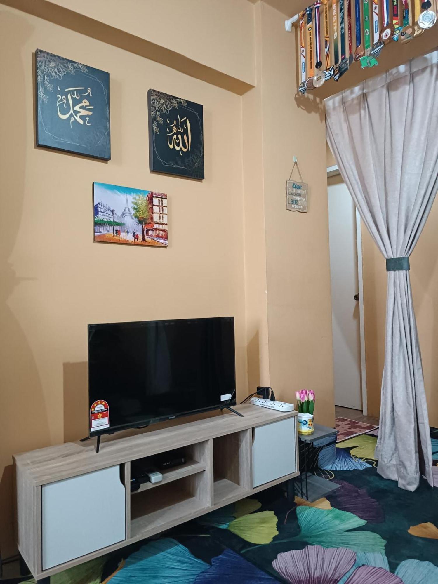 M.Fr Homestay Pangsapuri Putra Damai Putrajaya Extérieur photo