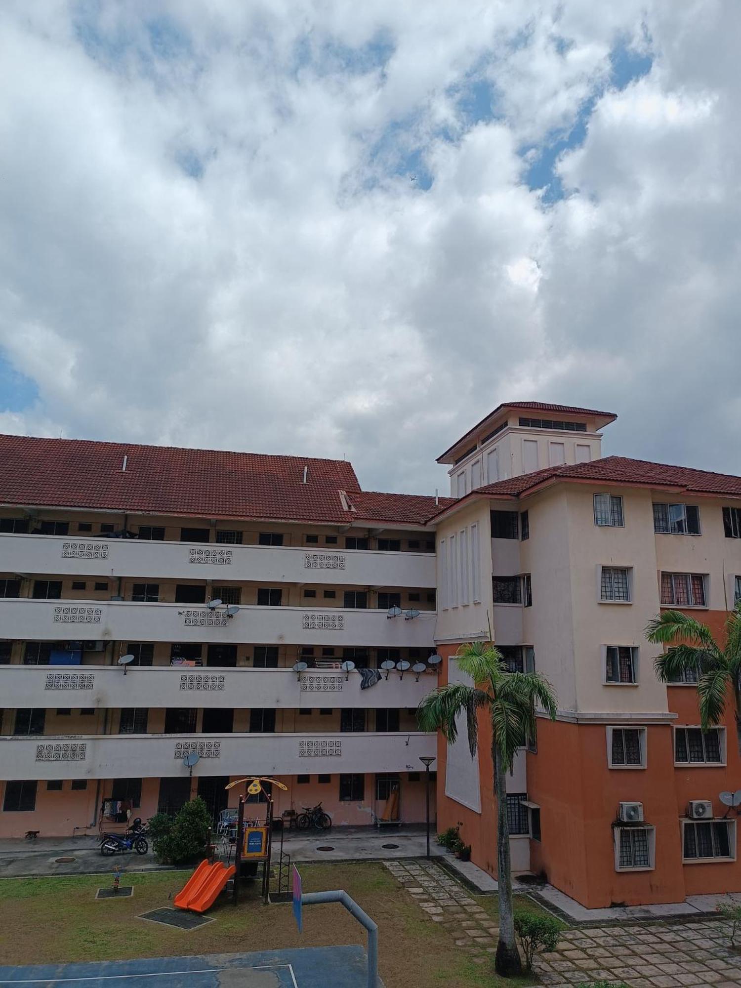 M.Fr Homestay Pangsapuri Putra Damai Putrajaya Extérieur photo