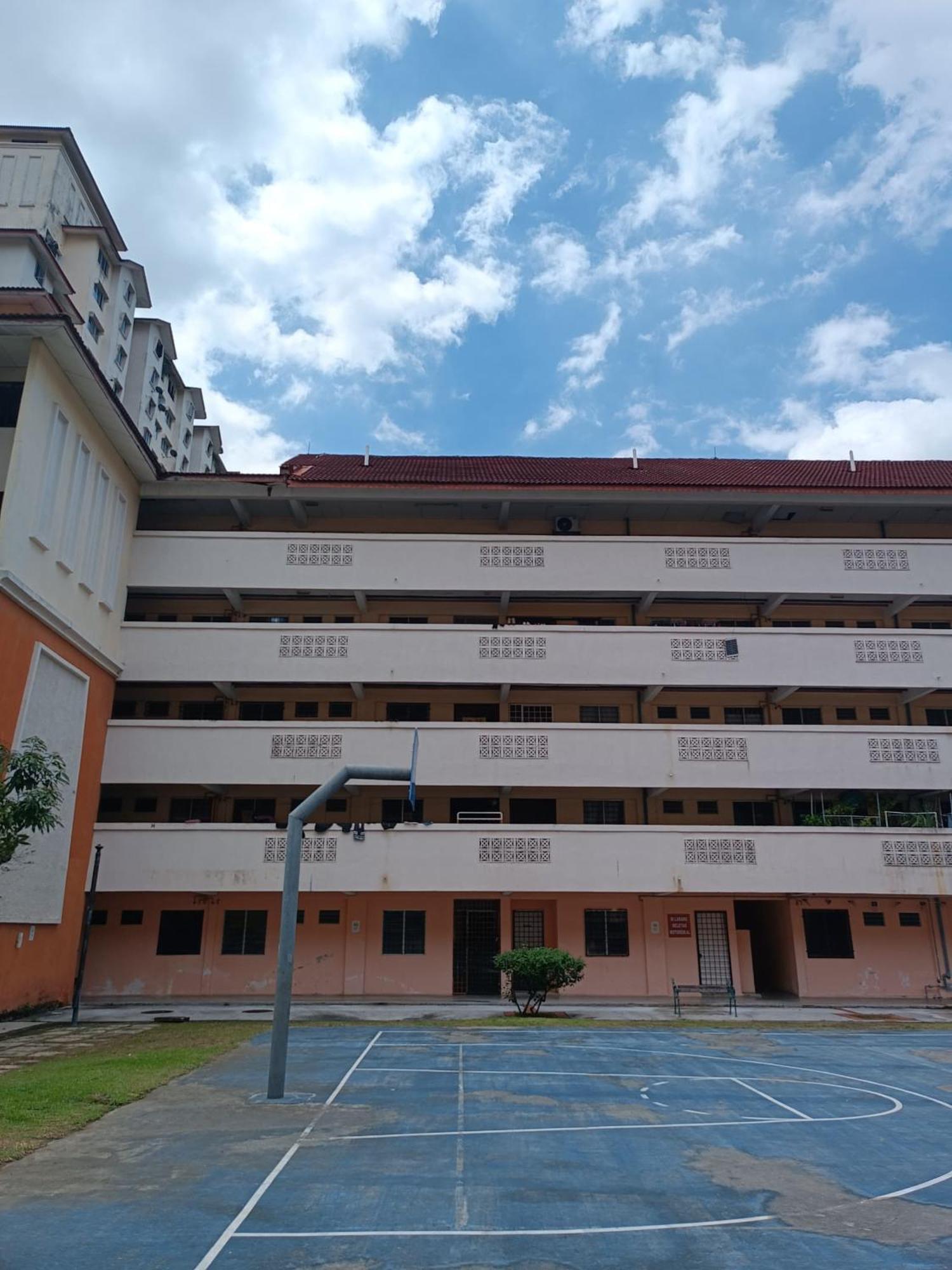 M.Fr Homestay Pangsapuri Putra Damai Putrajaya Extérieur photo